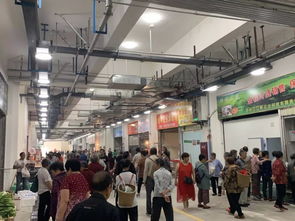 擠擠擠 今天瀘州西南商貿(mào)城傳來(lái)新消息,你在現(xiàn)場(chǎng)沒(méi)